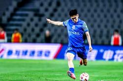 爱游戏ayx博彩 -包含转折点！上海申花主帅复盘，西甲今晨攻防权衡，媒体盛赞，更衣室氛围转暖的词条