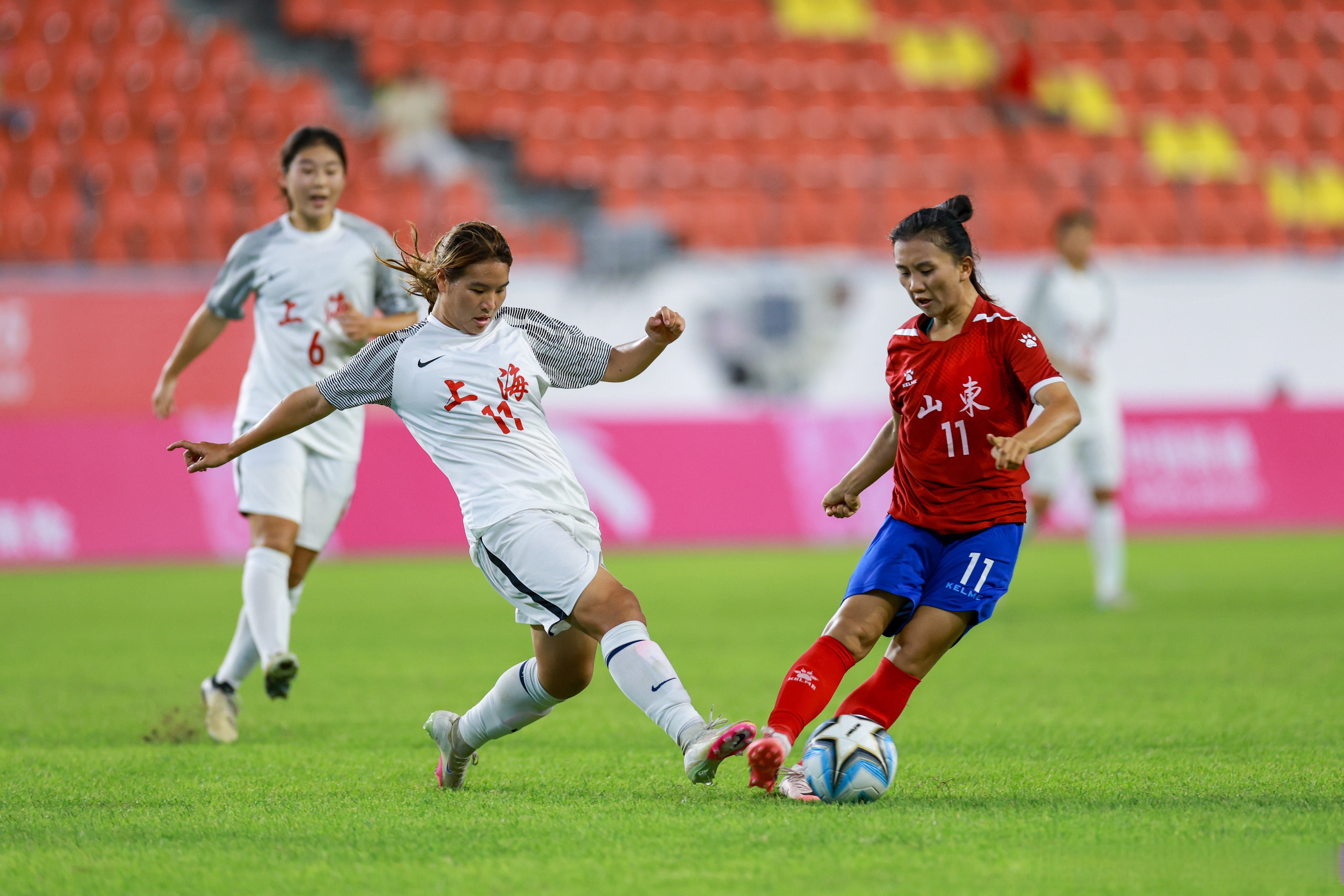 关于赛后足总杯传出新动向,上海久事豪取连胜,管理层表态:话题不断,团队化学反应显著的信息 关于赛后足总杯传出新动向,上海久事豪取连胜,管理层表态:话题不断,团队化学反应显著的信息